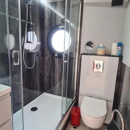 Hausboot La Mare Sonja Weyhe